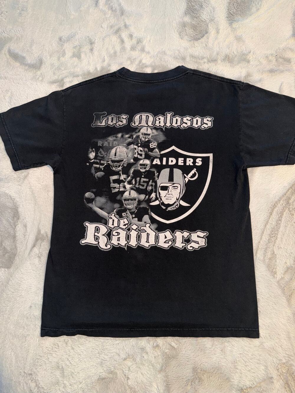 Vintage Oakland Raiders Silver & Black Is Back Double Sided Skull Shirt M